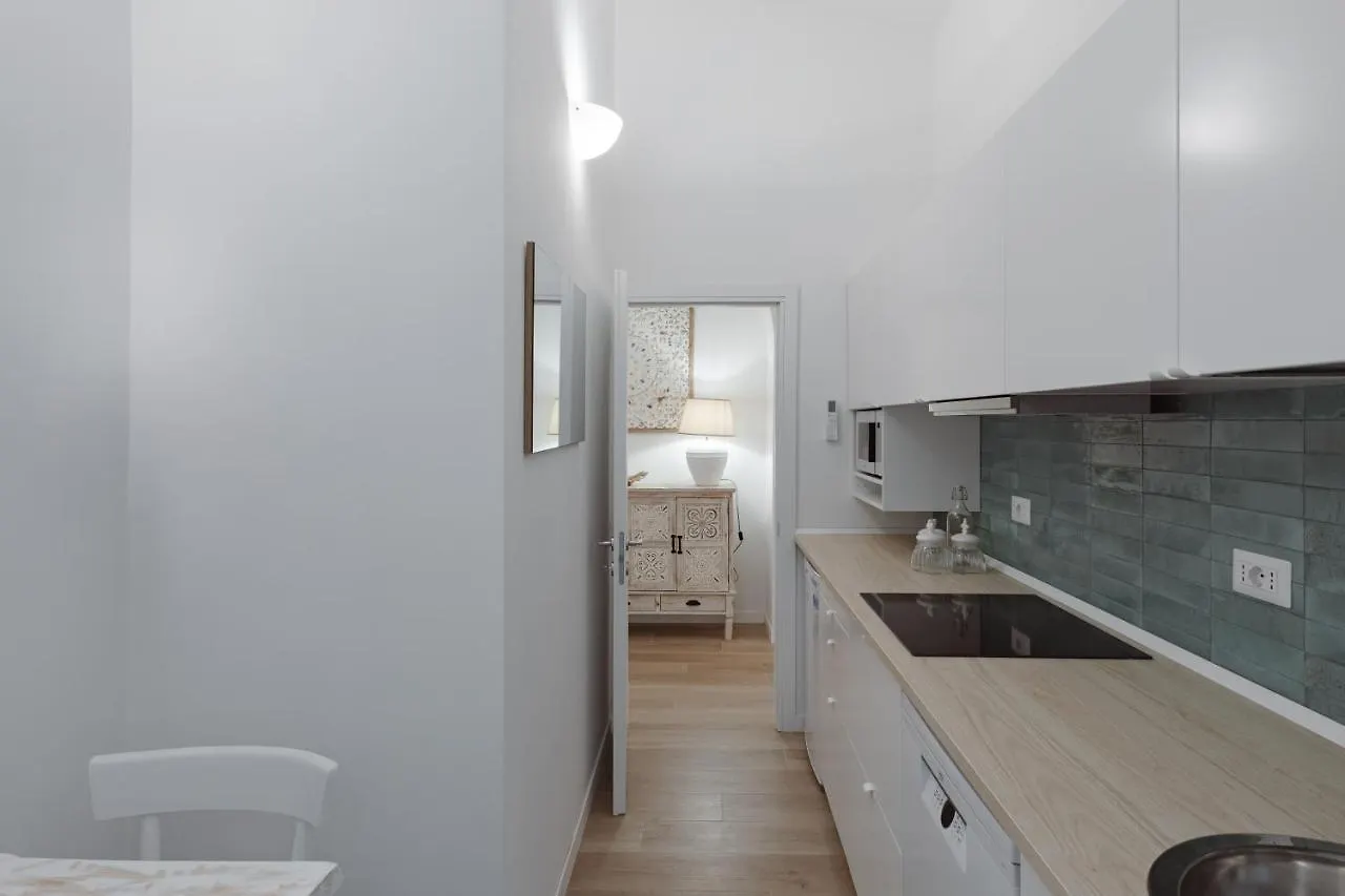 Vatican Luxury Home For 7 Guests At 30 Mt From Vatican Museum 아파트 로마